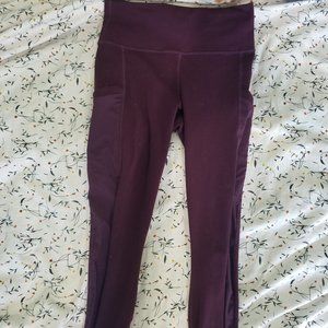 Fabletics High-Waisted Crop Leggings